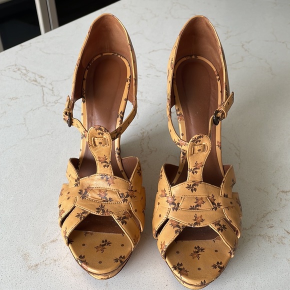 Bottega Veneta Floral Intrecciato Wedge Sandals - Picture 4 of 16